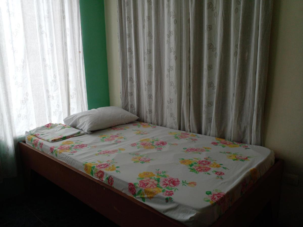 La Pension Backpackers La Fortuna Luaran gambar